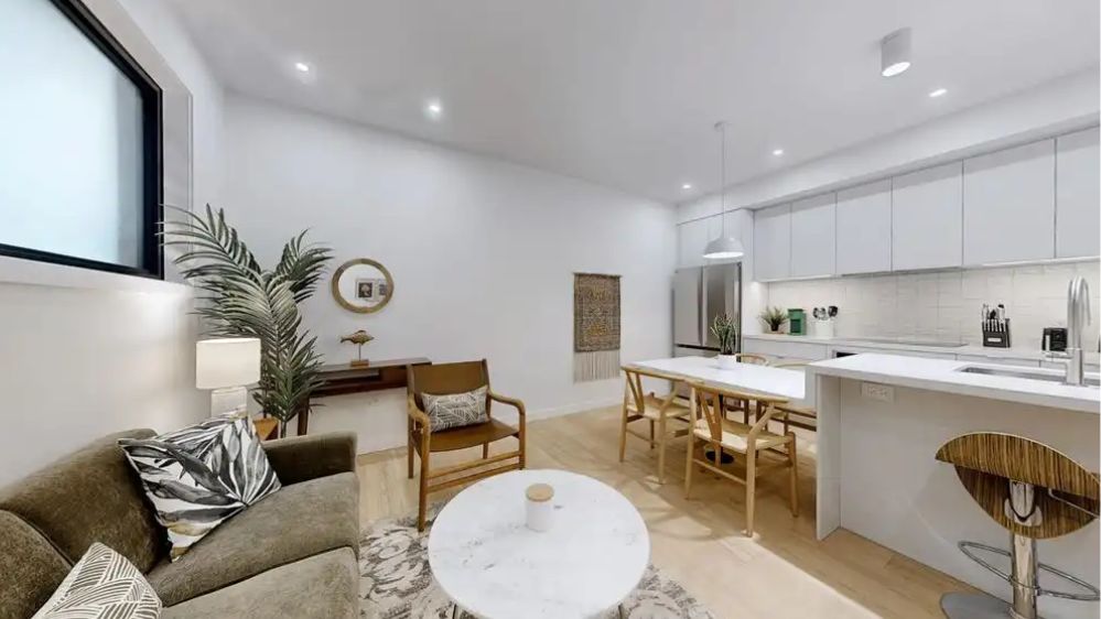 Luxury Furnished 3B3B Toronto Home with Private Rooftop Patio
